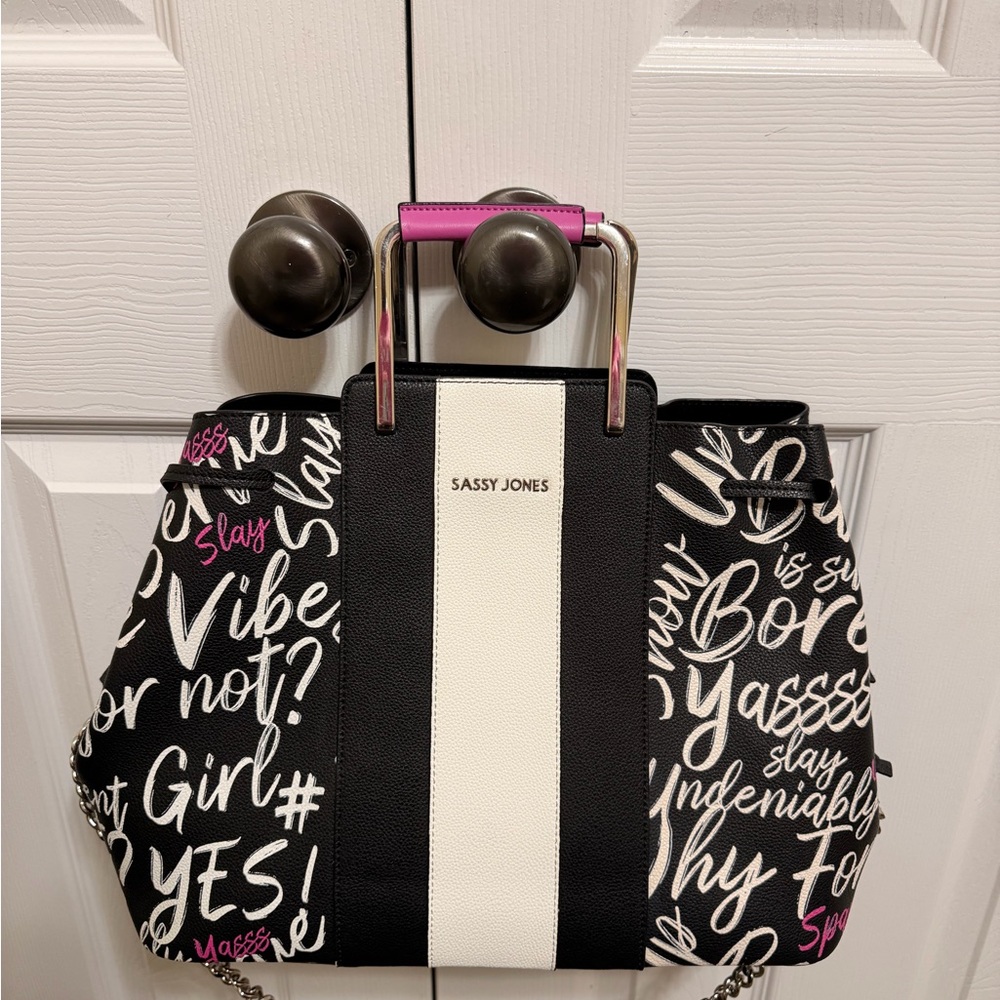 Sassy Jones Lori Tote